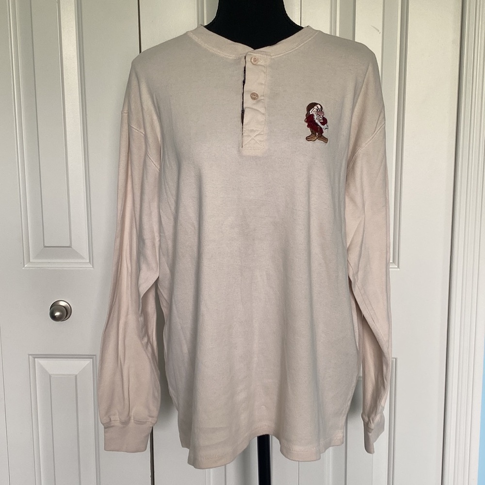 Walt Disney Medium Seven Dwarfs Grumpy Longsleeve Buttoned Embroidered Shirt